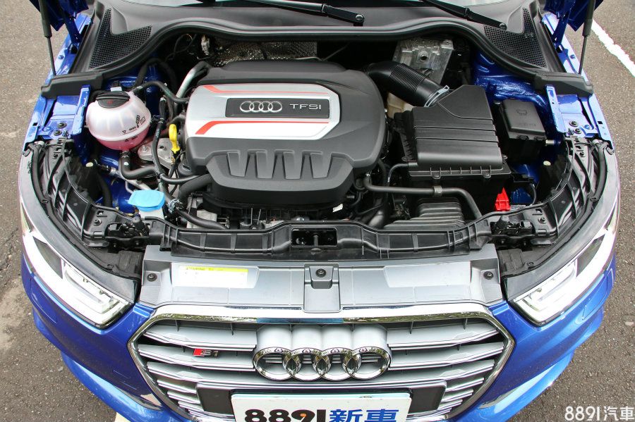 S1的2.0TFSI引擎廠方代號為EA888,S3也是採用此心臟,不過內部設定、渦輪尺碼都不盡相同,畢竟產品階級需要劃分清楚。