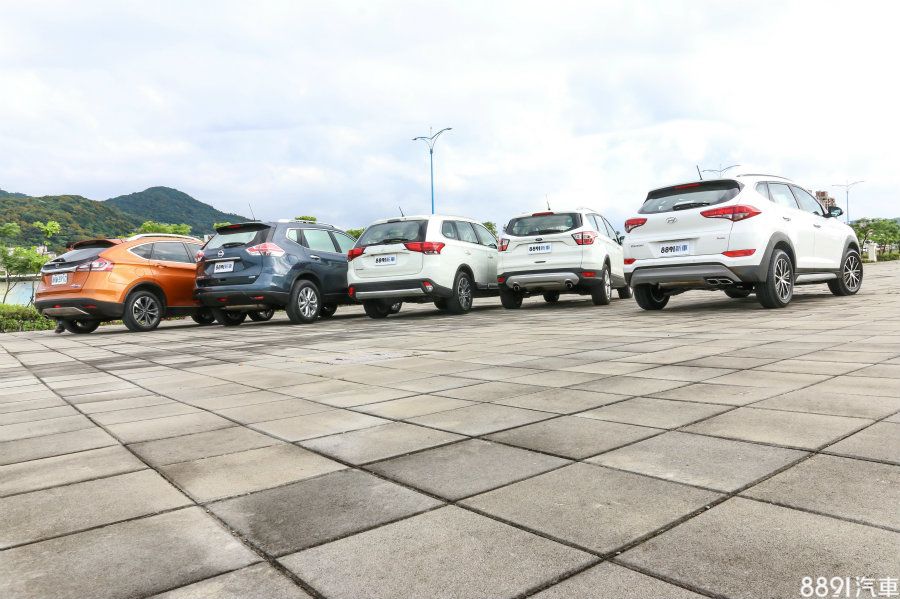 集評的最大用處，就是能夠同場交互體驗、PK，感受更深刻直接，而簡單介紹完5位選手後，8891新車也將分為動力、操控、內裝、空間、成本和最後的總結分析，以直接、易懂的方式評斷各車優缺，也請持續關注接下來的集評報導。