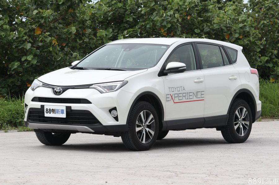 RAV4以日製進口身分、國產等級的售價，加上品牌的強勢力道，同時車輛本身配備、空間表現都屬上乘，造就長期占據同級銷售龍頭的表現，是國產SUV最大的勁敵。