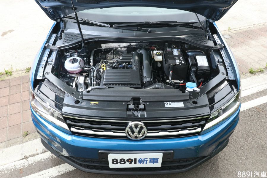 代號EA211的1.4升L4 Turbo引擎，最大輸出為150hp/25.5kgm，著重於低速扭力的表現，搭配六速自手排變速箱以及眾多科技的輔助下，能源局平均油耗達到15.9km/L。