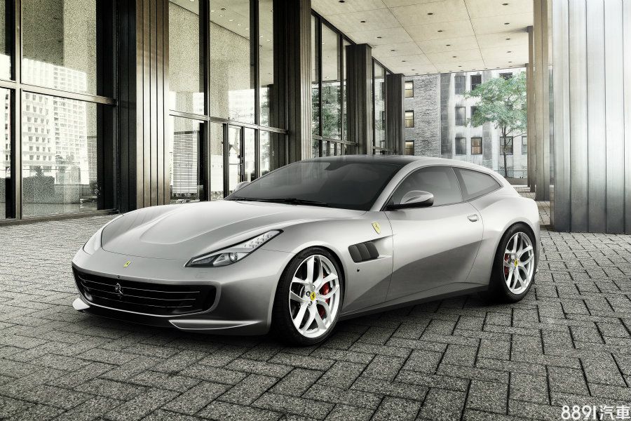 GTC4Lusso是品牌目前定位最高的4座GT旗艦,而F16X將與下一代新車共同開發。
