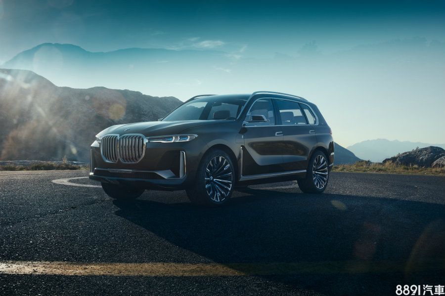 (BMW於今年法蘭克福車展上發表X7 iPerformance Concept)