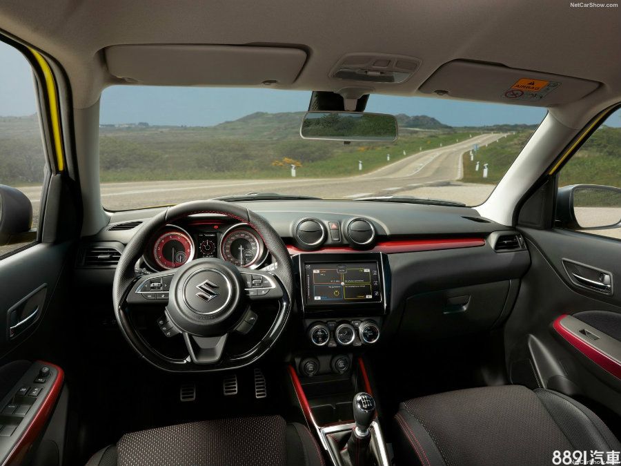 （圖為手排版本）