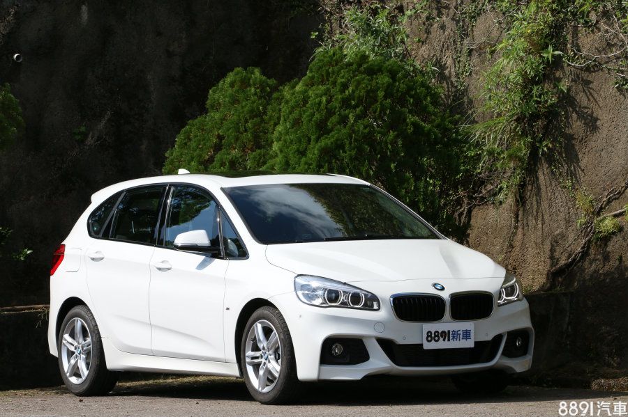 （圖為選配M Sport套件的220i Active Tourer）