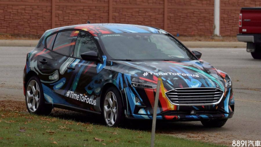 (圖為國外捕獲的下一代Focus五門版偽裝測試車)