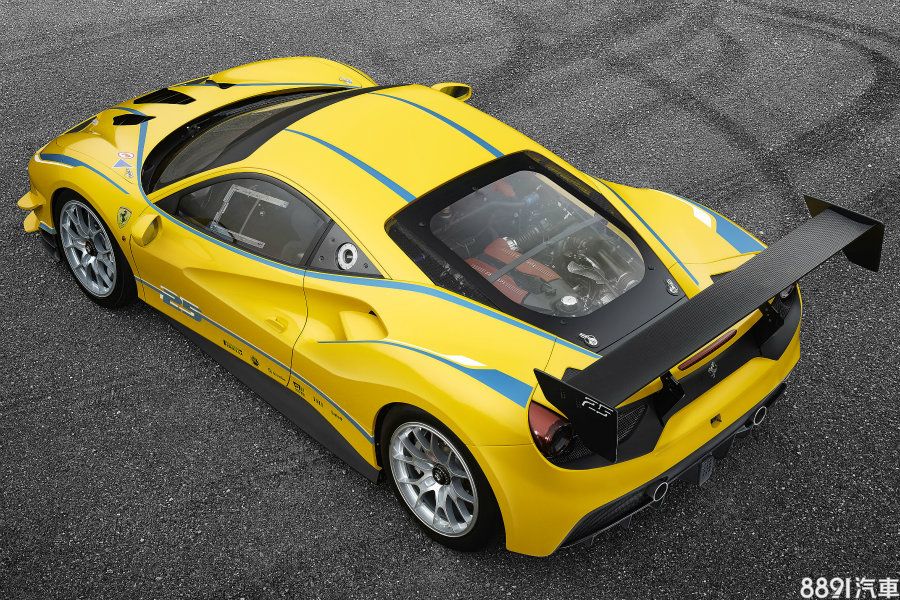 488 GTO的外觀融入不少488 GTE的設計元素，引擎則是以上圖的488 Challenge的賽車引擎為基礎修改而來。