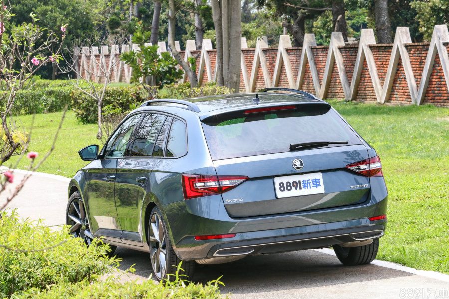 （圖為Sportline車型。）