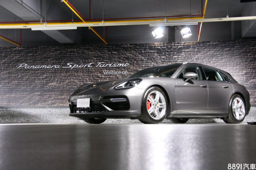 新推出的Panamera Sport Turismo提供五種動力車型，上圖為Turbo款。