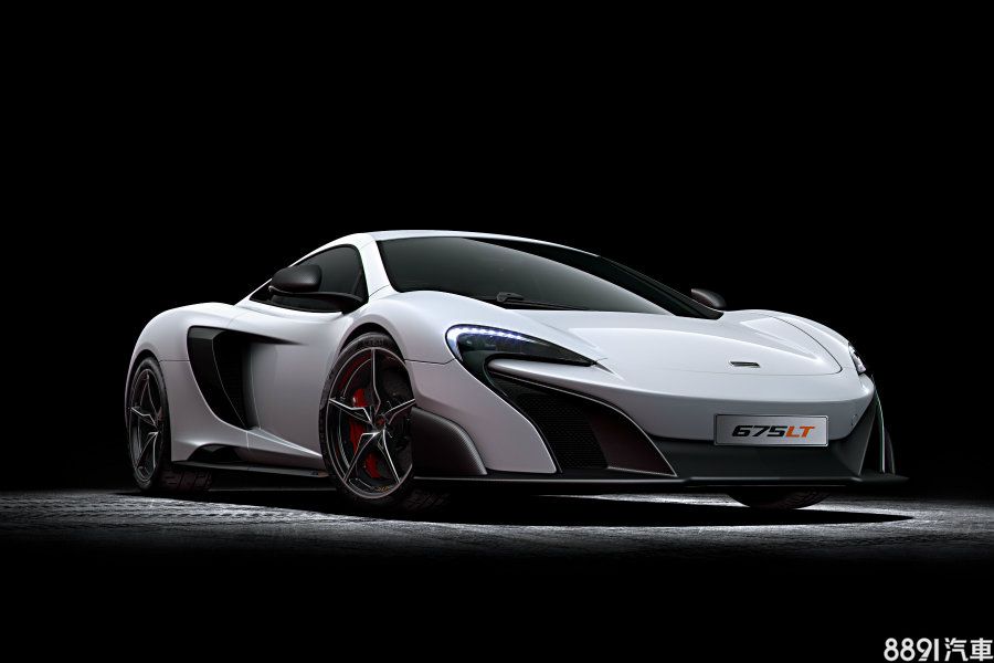 2015年的日內瓦車展上，McLaren以向F1 GTR Long Tail賽車致敬為名，以650S為基礎，打造出全球限量500輛的675LT。