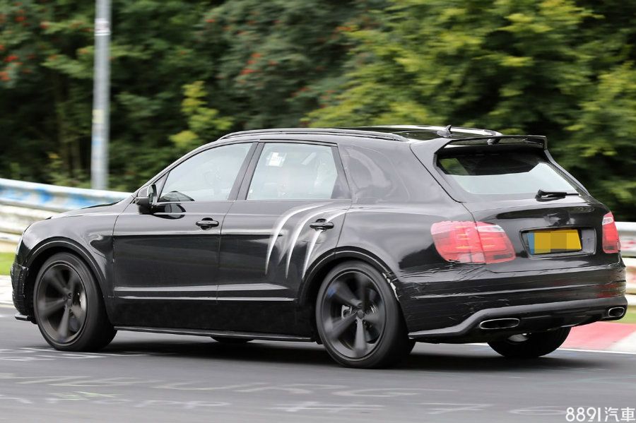 （此為國外捕獲的Bentayga Speed性能版測試車）