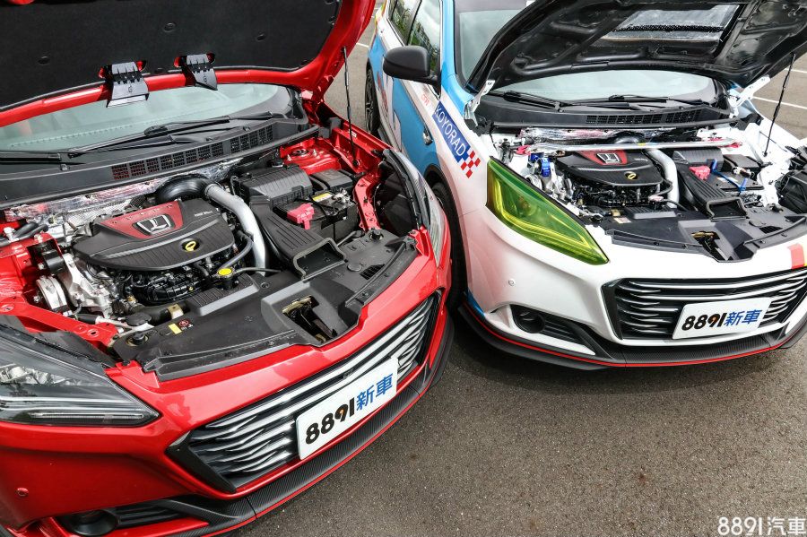圖為U6 GT220原廠版(圖左)與坊間改裝版(圖右)。