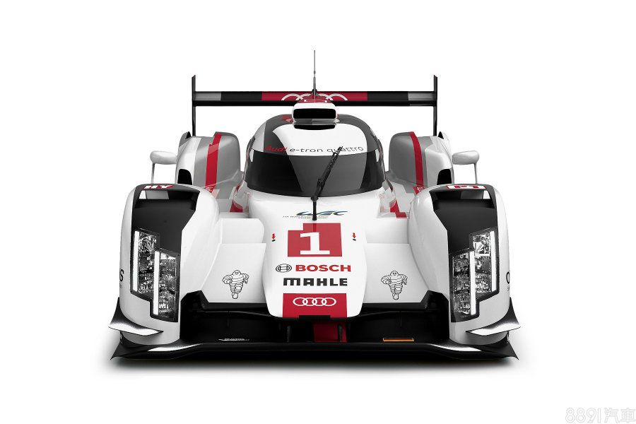 圖為參與24小時Le-Mans賽事的R18 e-tron quattro，動力採柴電Hybrid系統，是國際賽事的常勝軍。