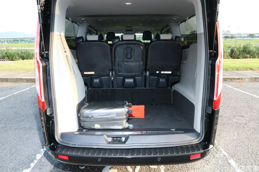 圖為長軸車型。