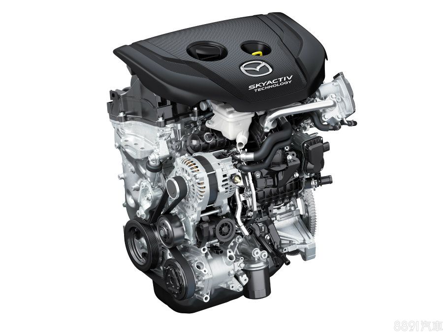 Mazda最新研發的1.8升Skyactiv-D柴油引擎，具有更好的燃燒效率，對於動力性能以及節能表現均有所助益。
