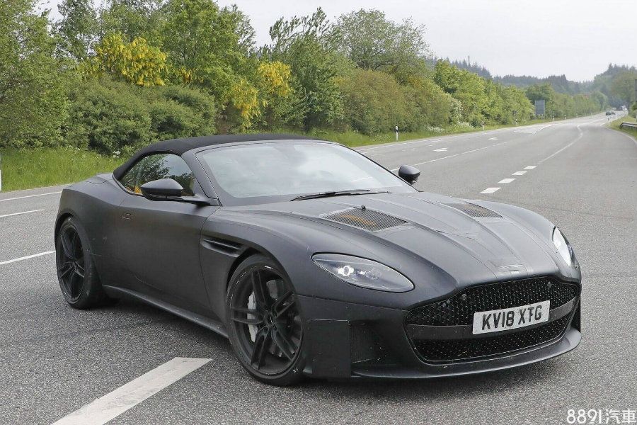 （圖為DBS Superleggera Volante間諜照）