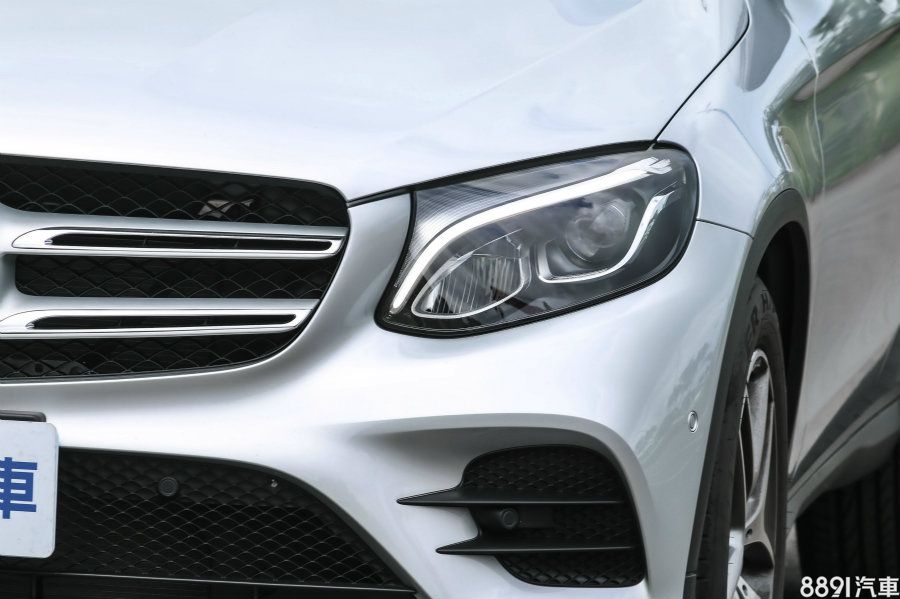 Mercedes-BenzGLC