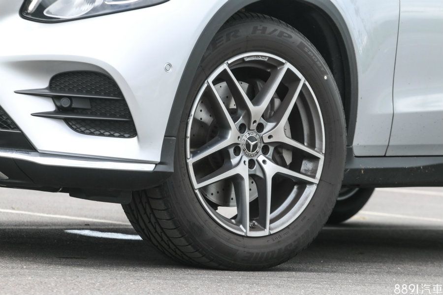 Mercedes-BenzGLC