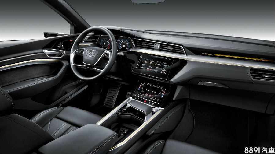 圖為e-tron內裝,僅供示意參考。