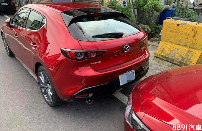 （圖為熱心網友提供的新一代馬3測試車實車照）