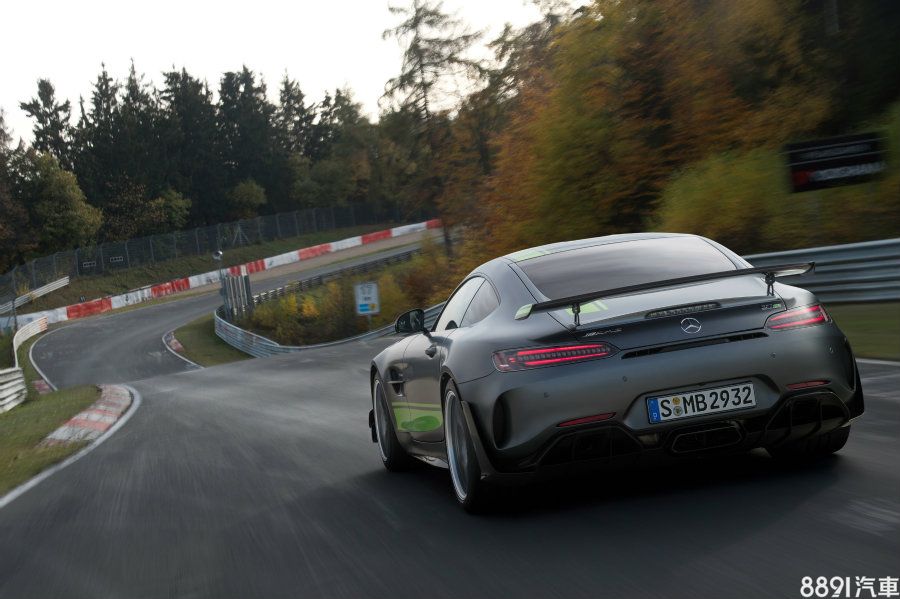 比起AMG GT R Pro，預期輸出更強勁的Black Series，亦會在底盤設定及空力設計上有所強化。