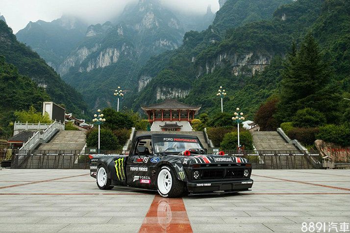 甩尾就像喝水ken Block挑戰天門山最新力作 81汽車交易網 買車 先上81 最新專業新車資訊 嚴選中古車