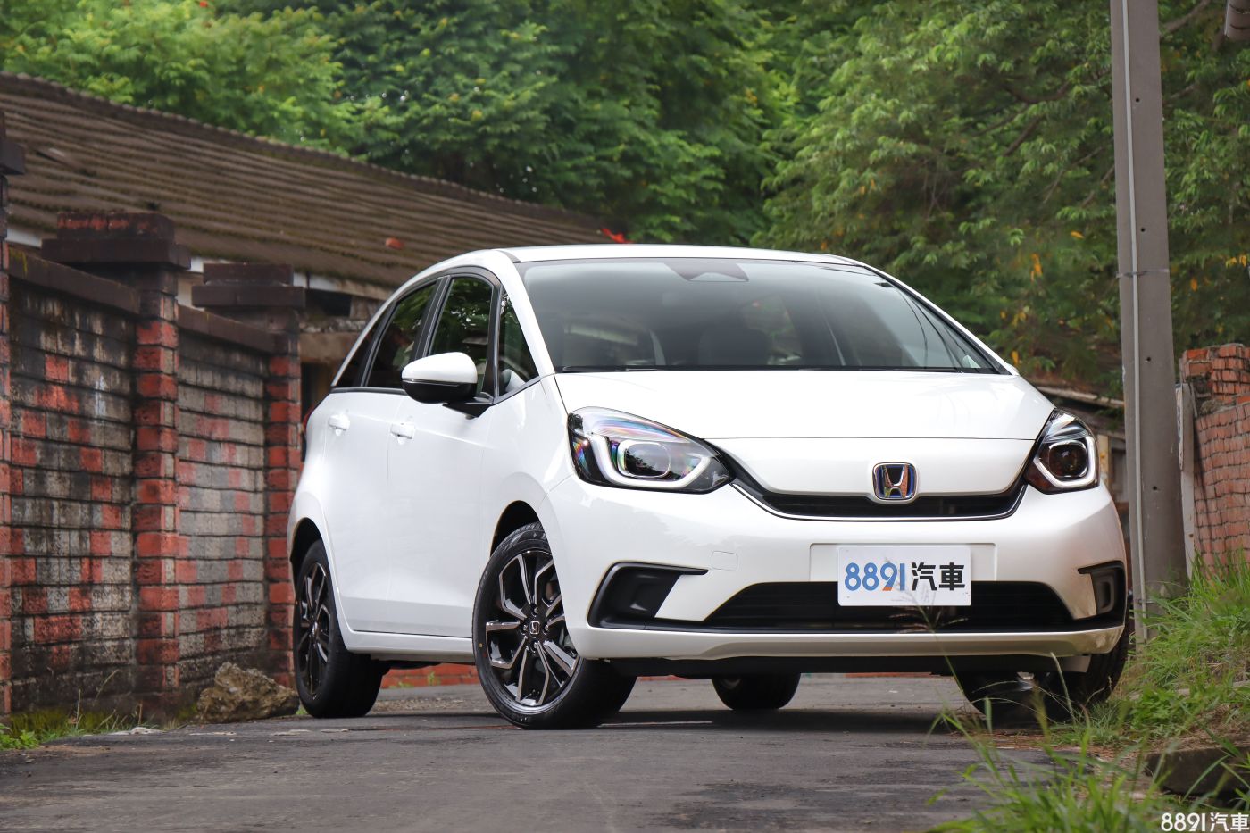 油電版Honda Fit e:HEV外觀